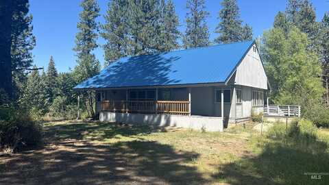 24 Castle Meadow Dr, Garden Valley, ID 83622