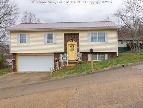 5004 Black Oak Drive, Cross Lanes, WV 25313