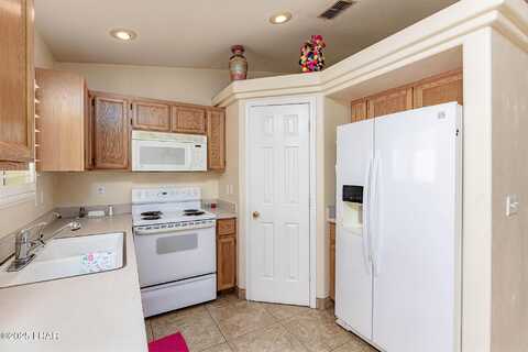 3360 Monte Carlo Ave, Lake Havasu City, AZ 86406