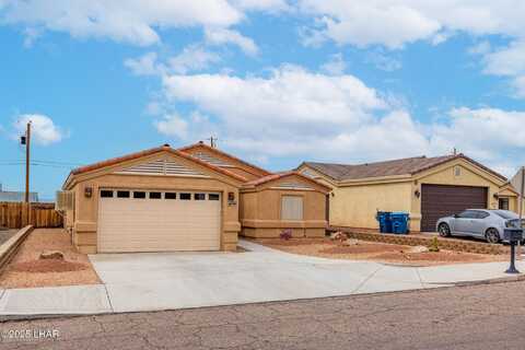 2737 El Dorado Ave N, Lake Havasu City, AZ 86403