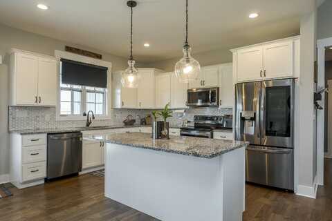 250 Davenport Road, Harrodsburg, KY 40330