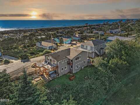 1601 NW Oceanview Drive, Waldport, OR 97394