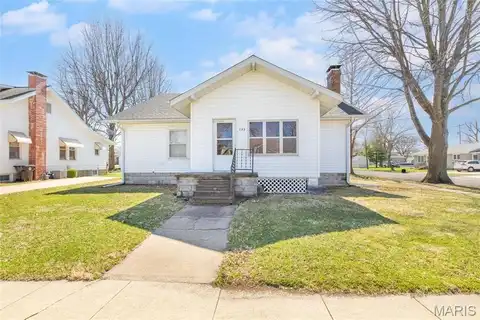 533 Locust Street, Carrollton, IL 62016