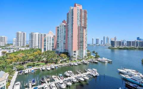 3340 NE 190th St, Aventura, FL 33180