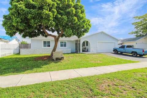 13227 SW 262nd St, Homestead, FL 33032
