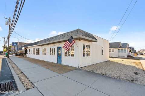 1409-1411 NE Central Avenue, Seaside Park, NJ 08752