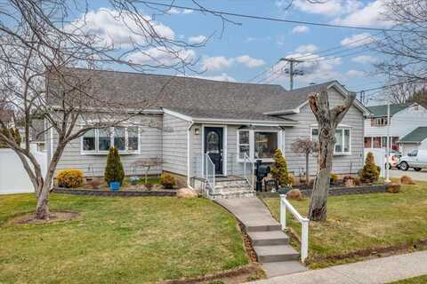 1060 Stewart Avenue, Bethpage, NY 11714