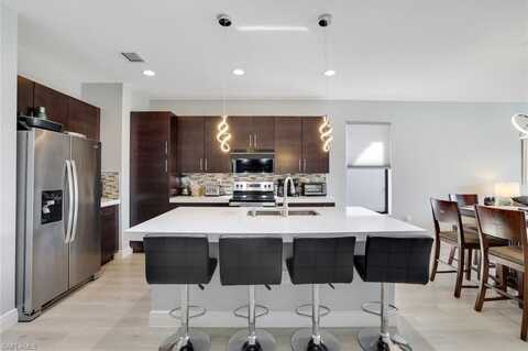 8992 Madrid, NAPLES, FL 34104