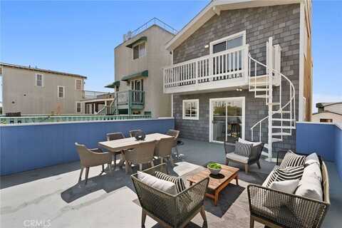 26 Surfside Avenue B, Surfside, CA 90743
