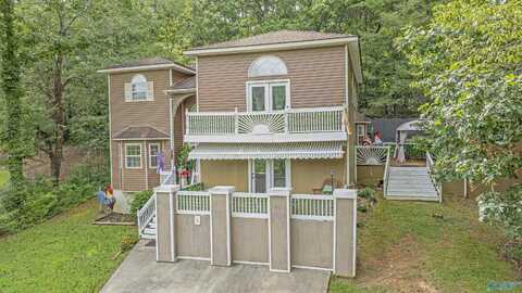 4062 Plains Avenue SW, Fort Payne, AL 35967