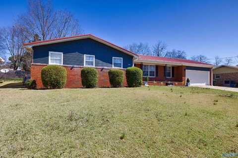 1806 Carson Lane NW, Huntsville, AL 35816