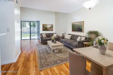 8331 PINEVERDE Lane, Jacksonville, FL 32244