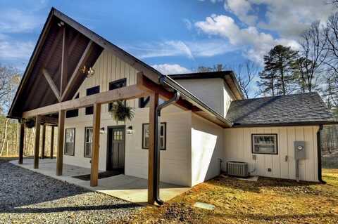 67 Oakwood Trail, Mineral Bluff, GA 30559