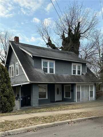 174 Colony Crescent, Akron, OH 44305