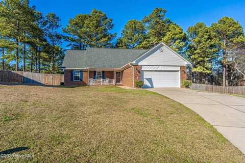 107 Arrowwood Court, Raeford, NC 28376