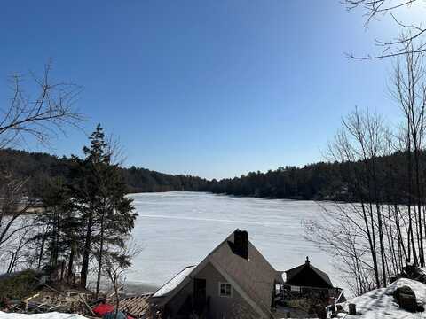 32 Putney Brook Road, Weare, NH 03281