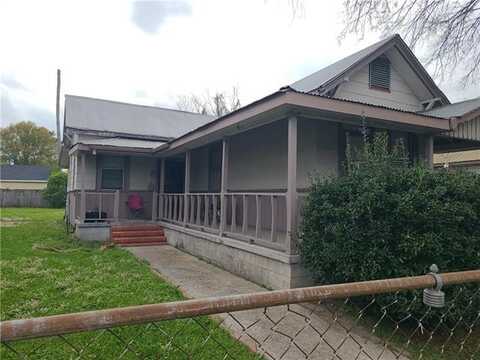 4052 ST. FERDINAND Street, New Orleans, LA 70126