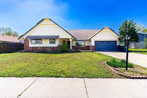9012 E 37th Street, Tulsa, OK 74145