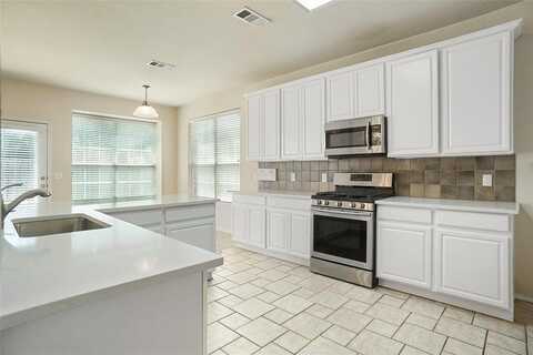 10028 Jessica Street, Fort Worth, TX 76244