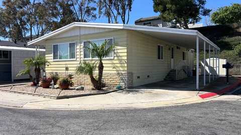 18601 NEWLAND, Huntington Beach, CA 92646
