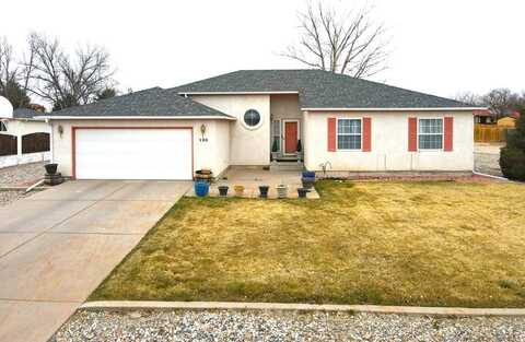 192 Golfview Dr, Pueblo West, CO 81007
