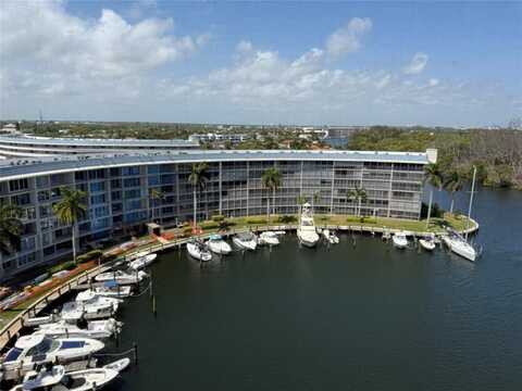 1523 E Hillsboro Blvd, Deerfield Beach, FL 33441