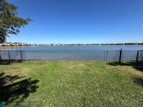 9751 Blue Isle Bay, Parkland, FL 33076