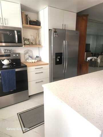 700 SE 6th Ave, Deerfield Beach, FL 33441