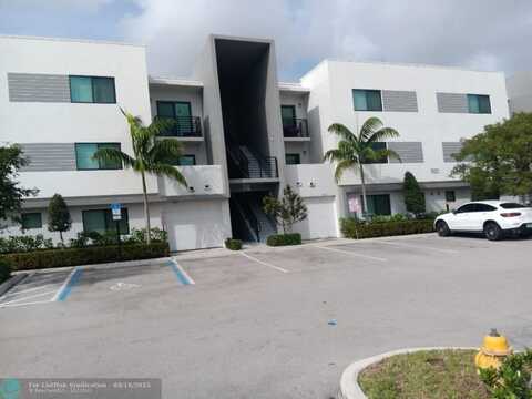 3050 NW 68th St, Fort Lauderdale, FL 33309