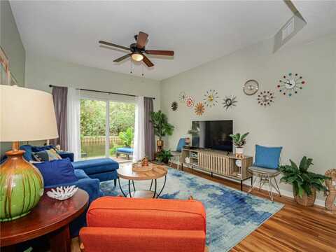 536 7th Square, Vero Beach, FL 32962