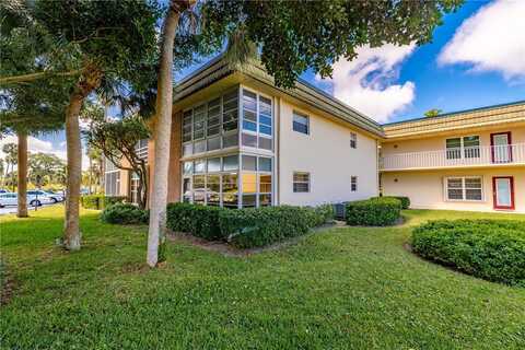 2 Vista Gardens Trail unit: 203, Vero Beach, FL 32962