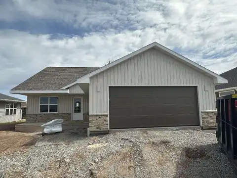 710 TAMBOUR Court, DE PERE, WI 54115