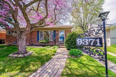 9371 MERRIMAN Road, Livonia, MI 48150