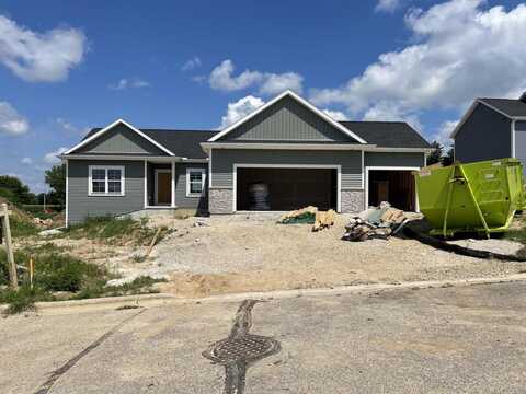 102 Chestnut Court, Theresa, WI 53091