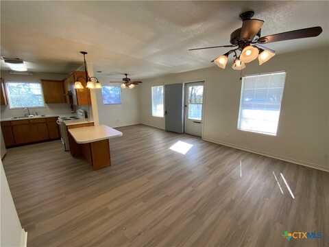 3930 Riggs Road, Temple, TX 76502