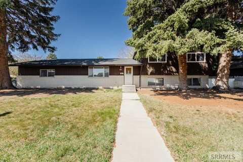 1896 S St Clair Avenue, Idaho Falls, ID 83404