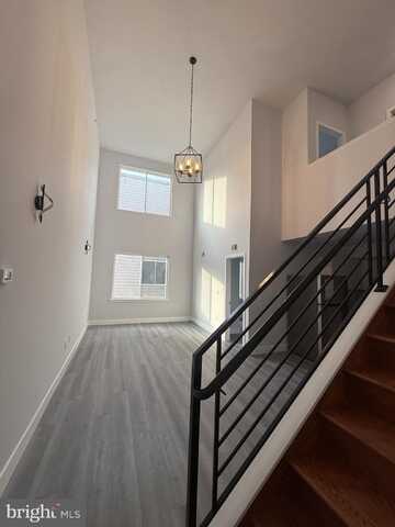 800 CALLOWHILL STREET, PHILADELPHIA, PA 19123