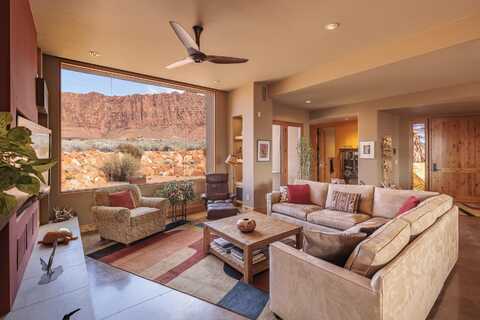 937 N Chusi Way, Ivins, UT 84738