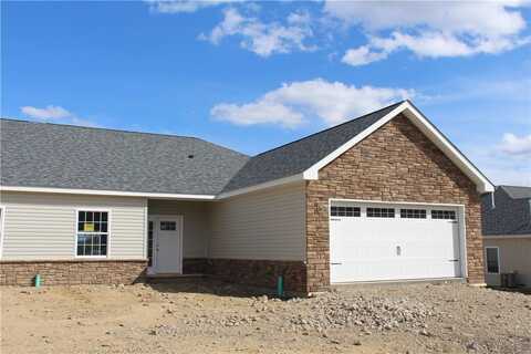 330 Cherokee Dr, Chippewa Twp, PA 15010