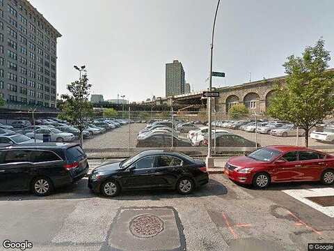 Front Street #17E, New York, NY 11201