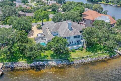 Boulevard Of The Champions, SHALIMAR, FL 32579