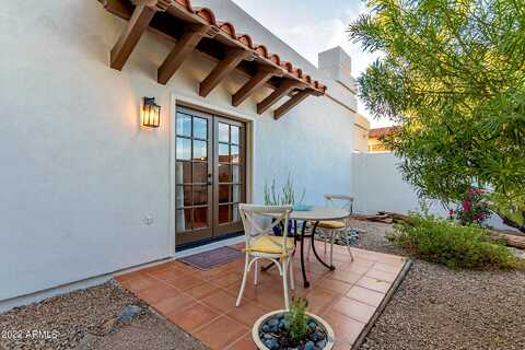 Spanish Barb, SCOTTSDALE, AZ 85258