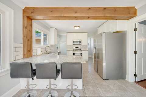 Hall, SAINT PAUL, MN 55107