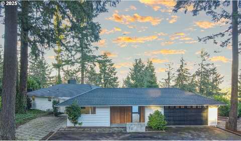 Marylhurst, WEST LINN, OR 97068