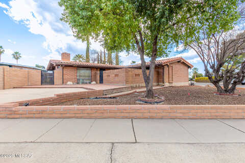 Camino Seco, TUCSON, AZ 85710