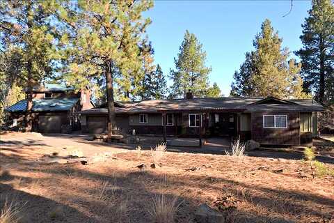 Pine Vista, BEND, OR 97702