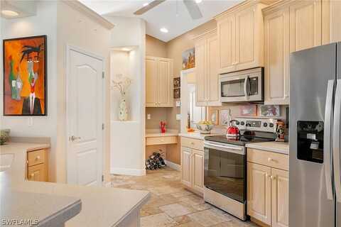 25Th, CAPE CORAL, FL 33914