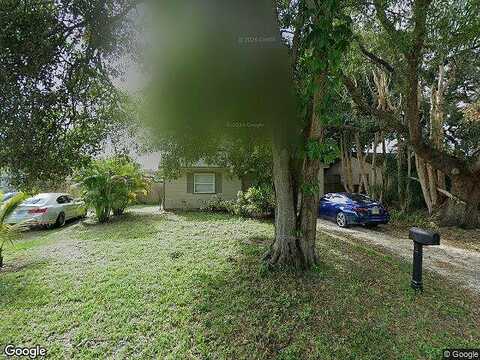 39Th, SAINT PETERSBURG, FL 33709