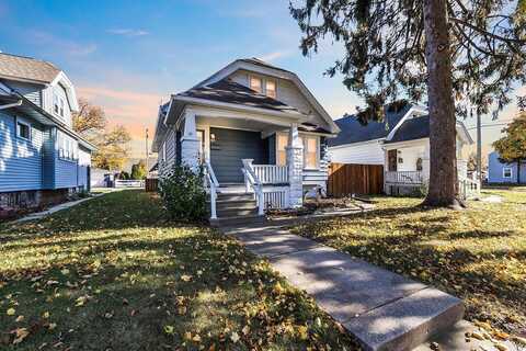 54Th, MILWAUKEE, WI 53218