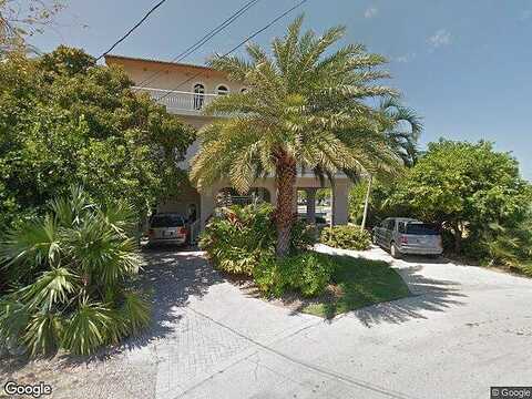 W Plaza Del Lago, Islamorada, FL 33036